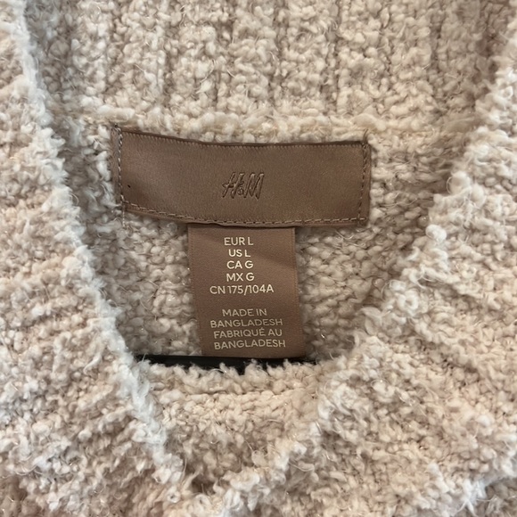 *SOLD* Super Cozy Matching Set - Picture 4 of 5